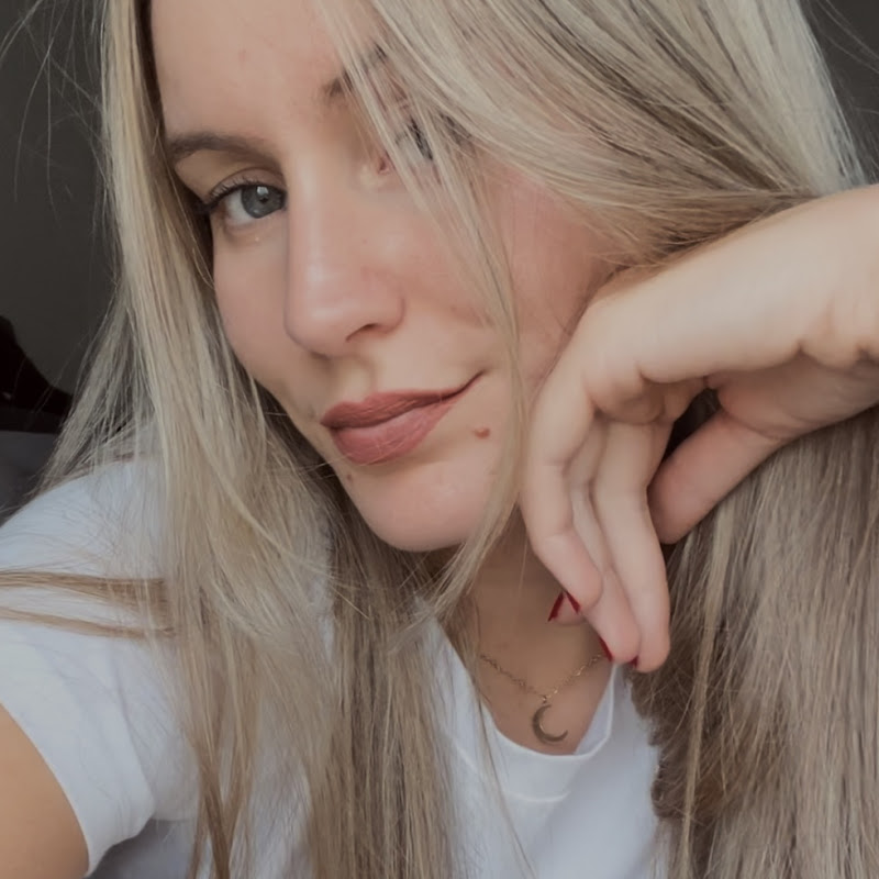 ASMR con Elena - ASMR relajante para dormir