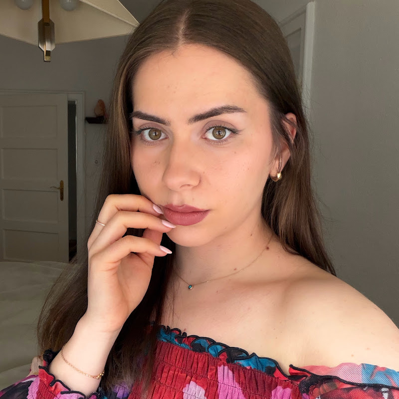 Dori ASMR - immersive ASMR roleplay