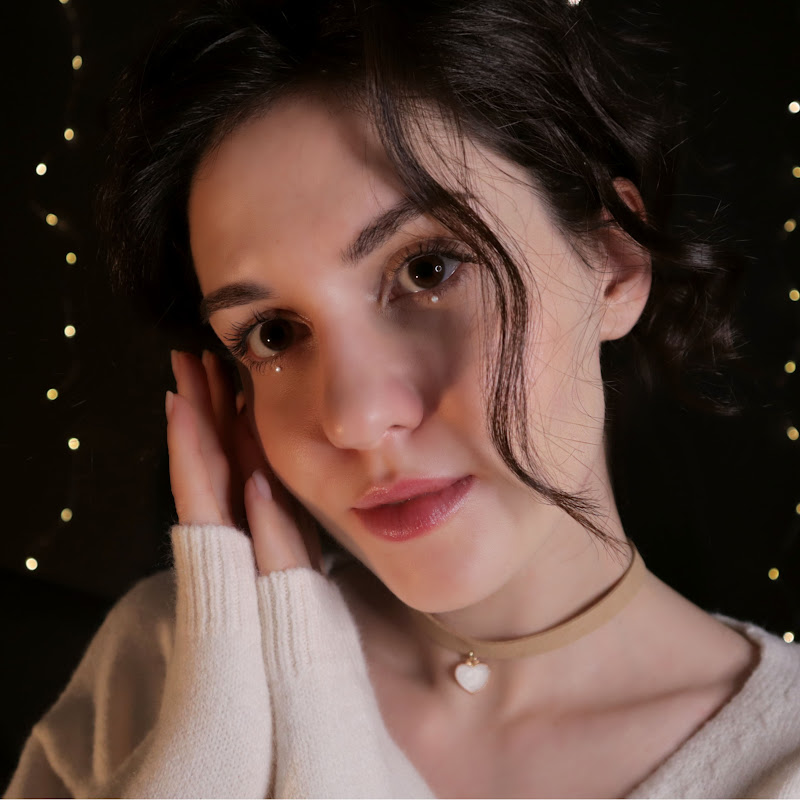 PollyTingle ASMR - relaxing ASMR medical roleplay