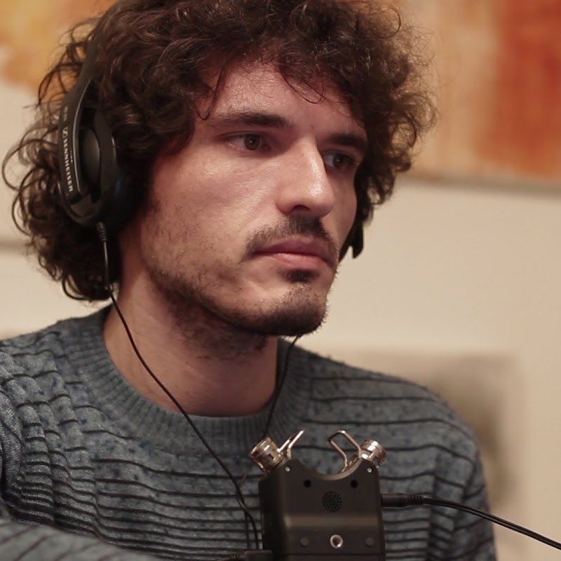 Rossi ASMR - relaxing ASMR for sleep