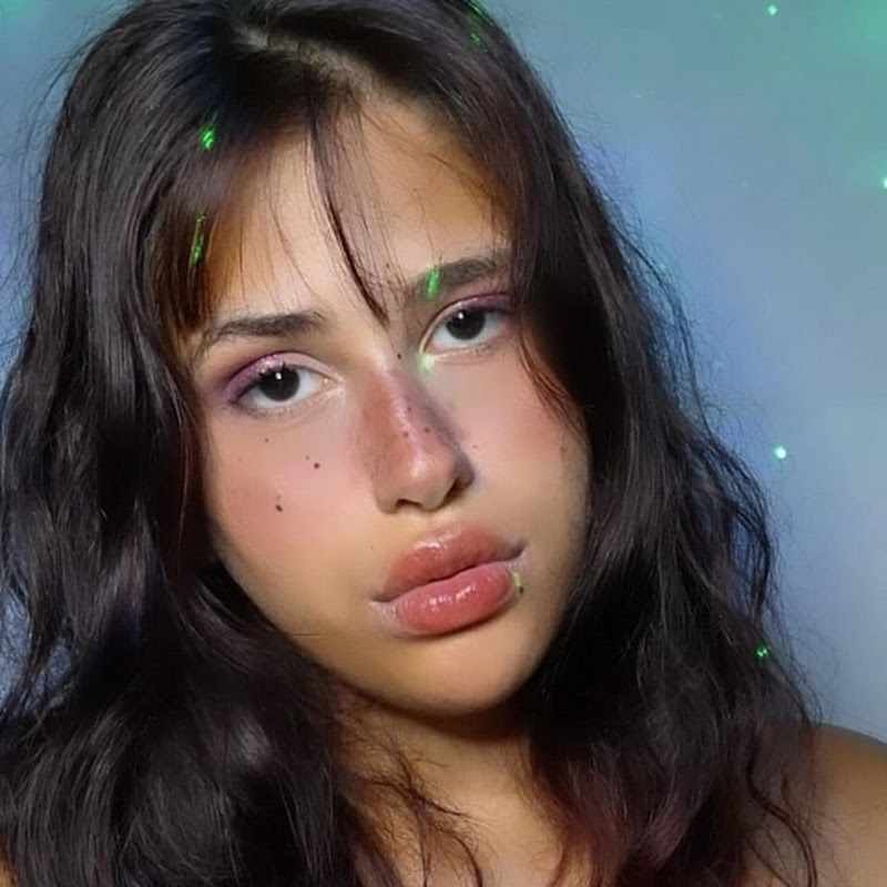 Yssa Asmr - immersive ASMR roleplay